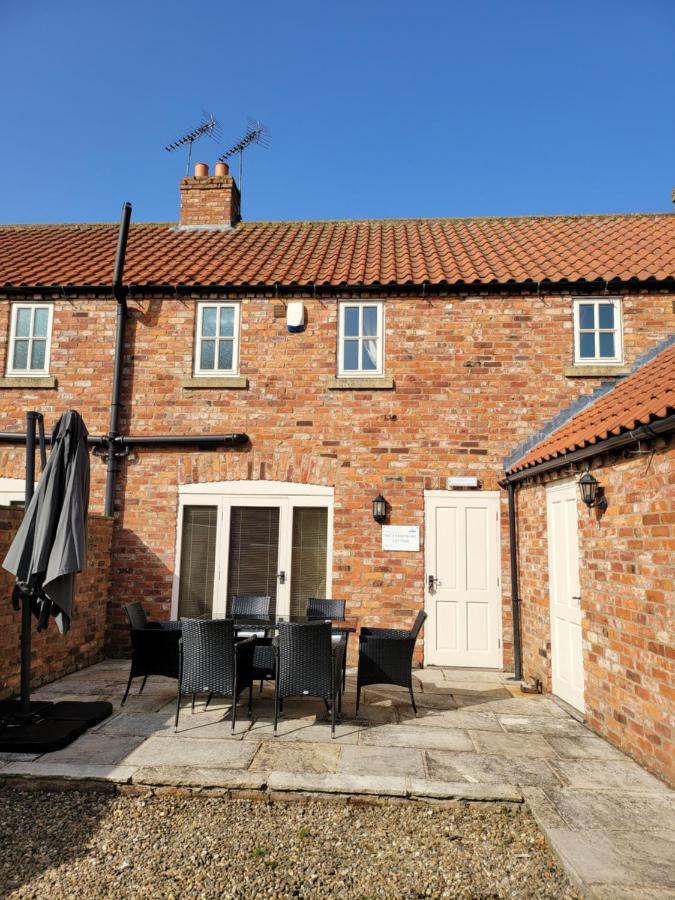 The Blue Bell Inn Weaverthorpe ภายนอก รูปภาพ